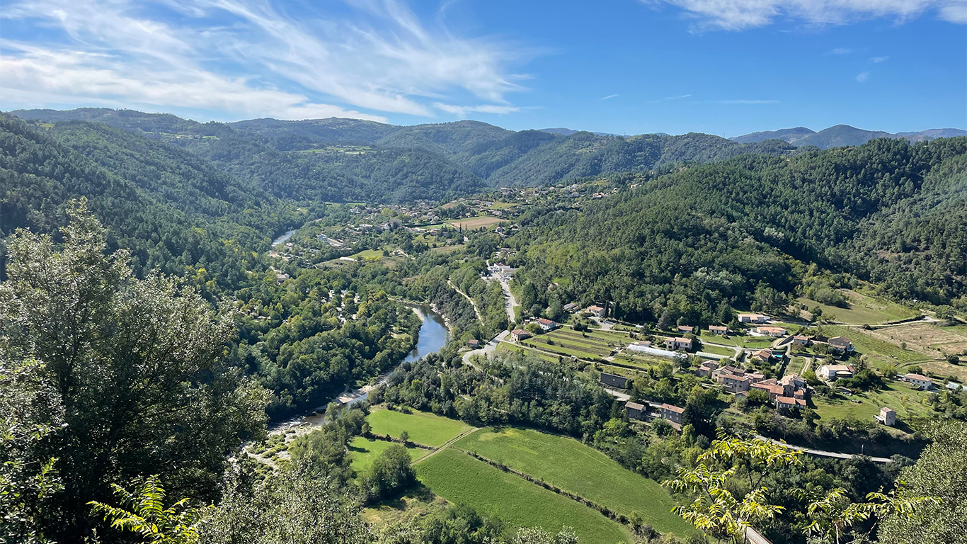 Vue sur la vallée de l'Eyrieux
